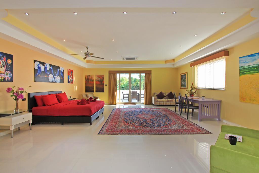 Vila Sharrow Bay Pattaya Exteriér fotografie